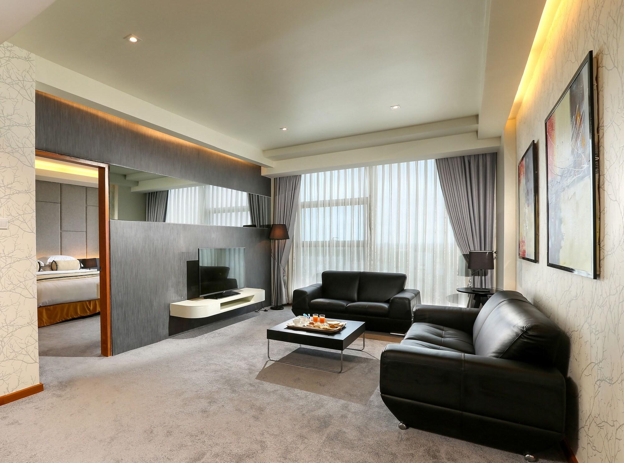 Jasmine Palace Hotel Yangon