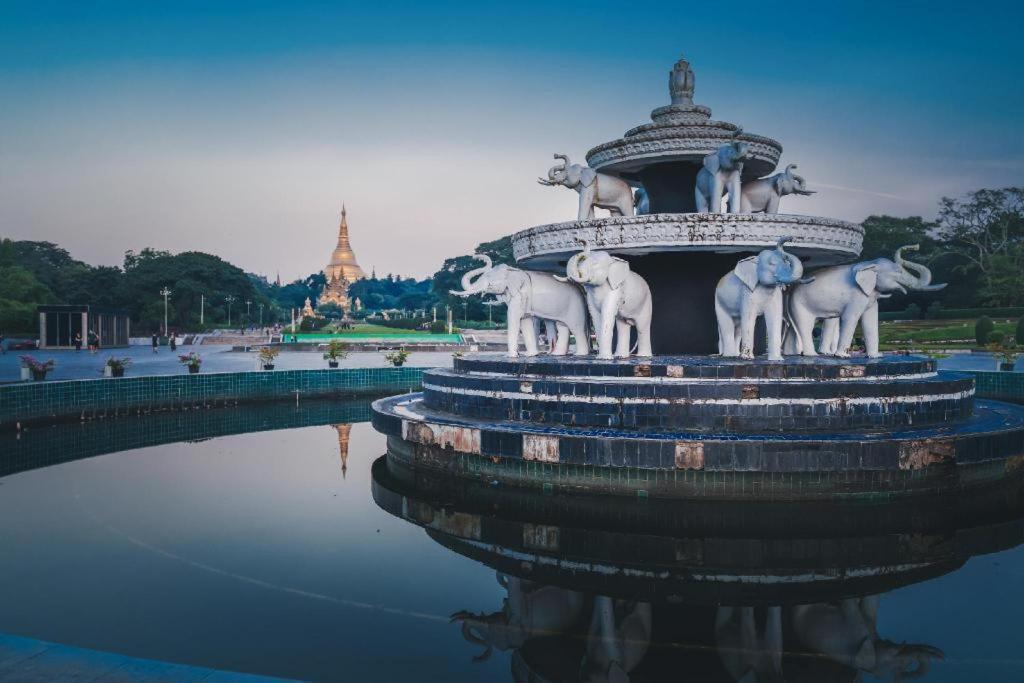 Jasmine Palace Hotel Yangon