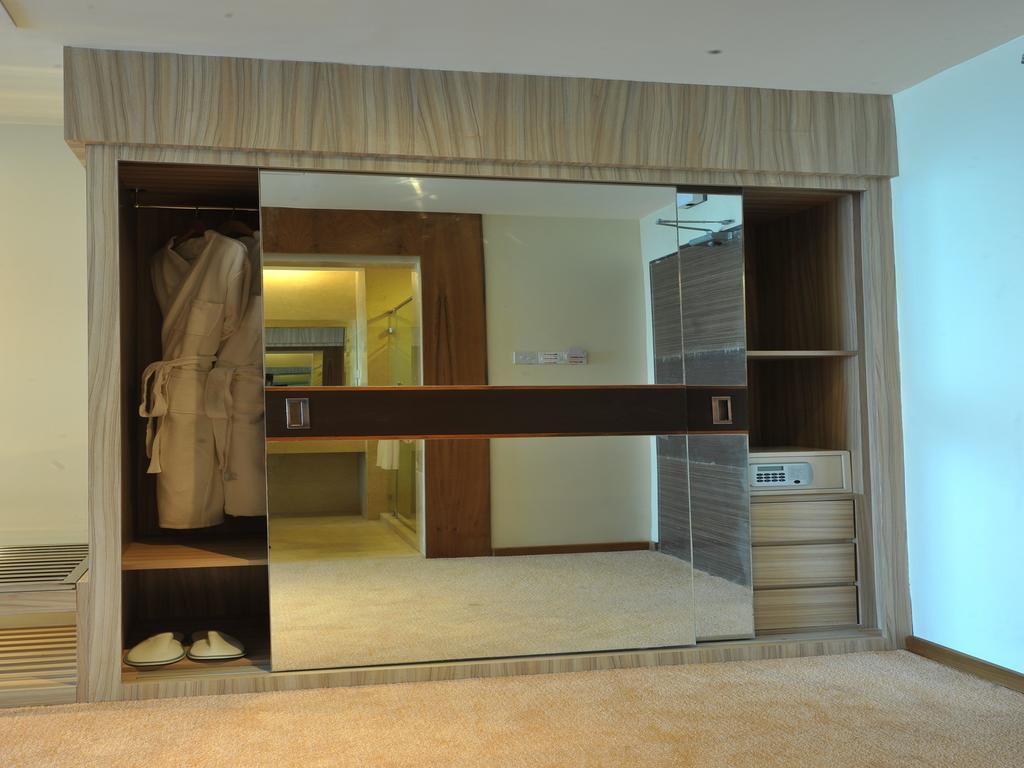 Jasmine Palace 4*